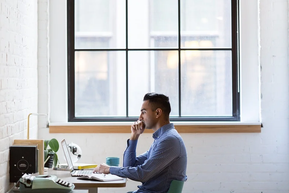 how to develop a saas app